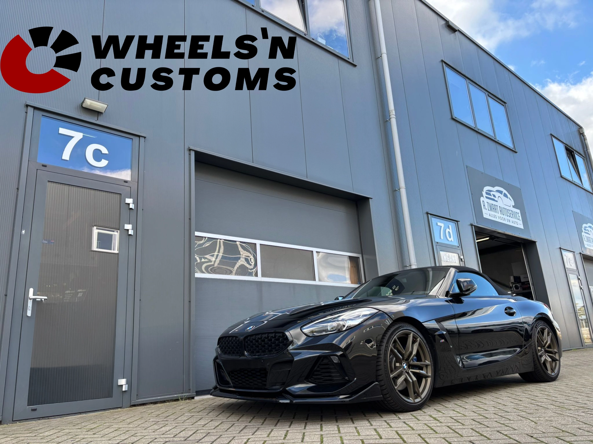 BMW Z4 voorzien van een Maxton Design voorbumperlip