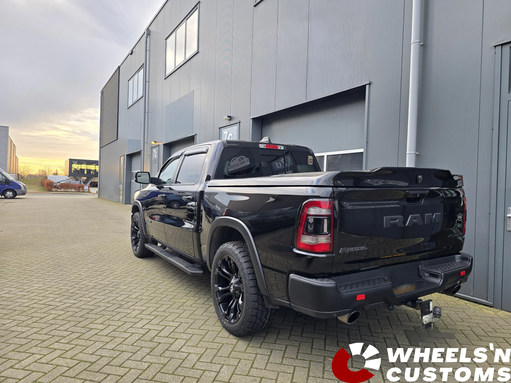 Dodge Ram 2019 - FUEL D560 VAPOR Matte black 22