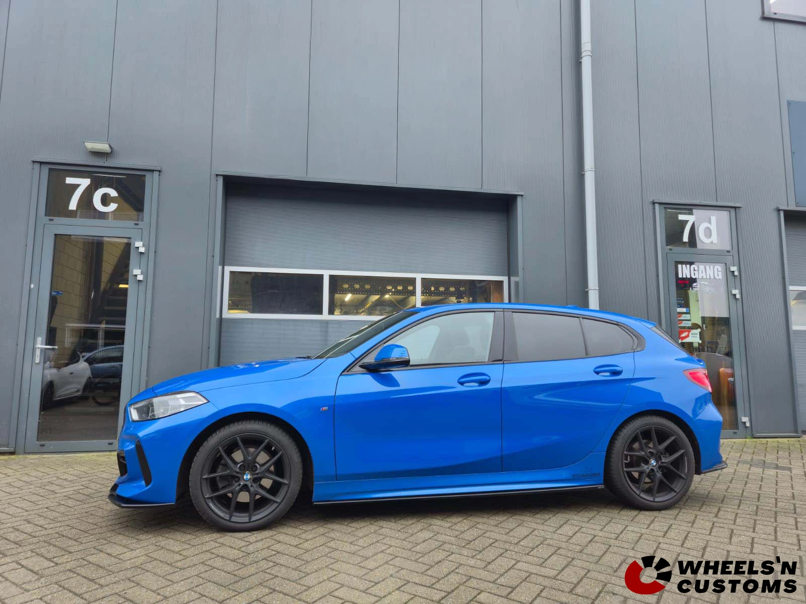BMW 1-serie F40 M-Pakket - Voorzien van Maxton Design onderdelen