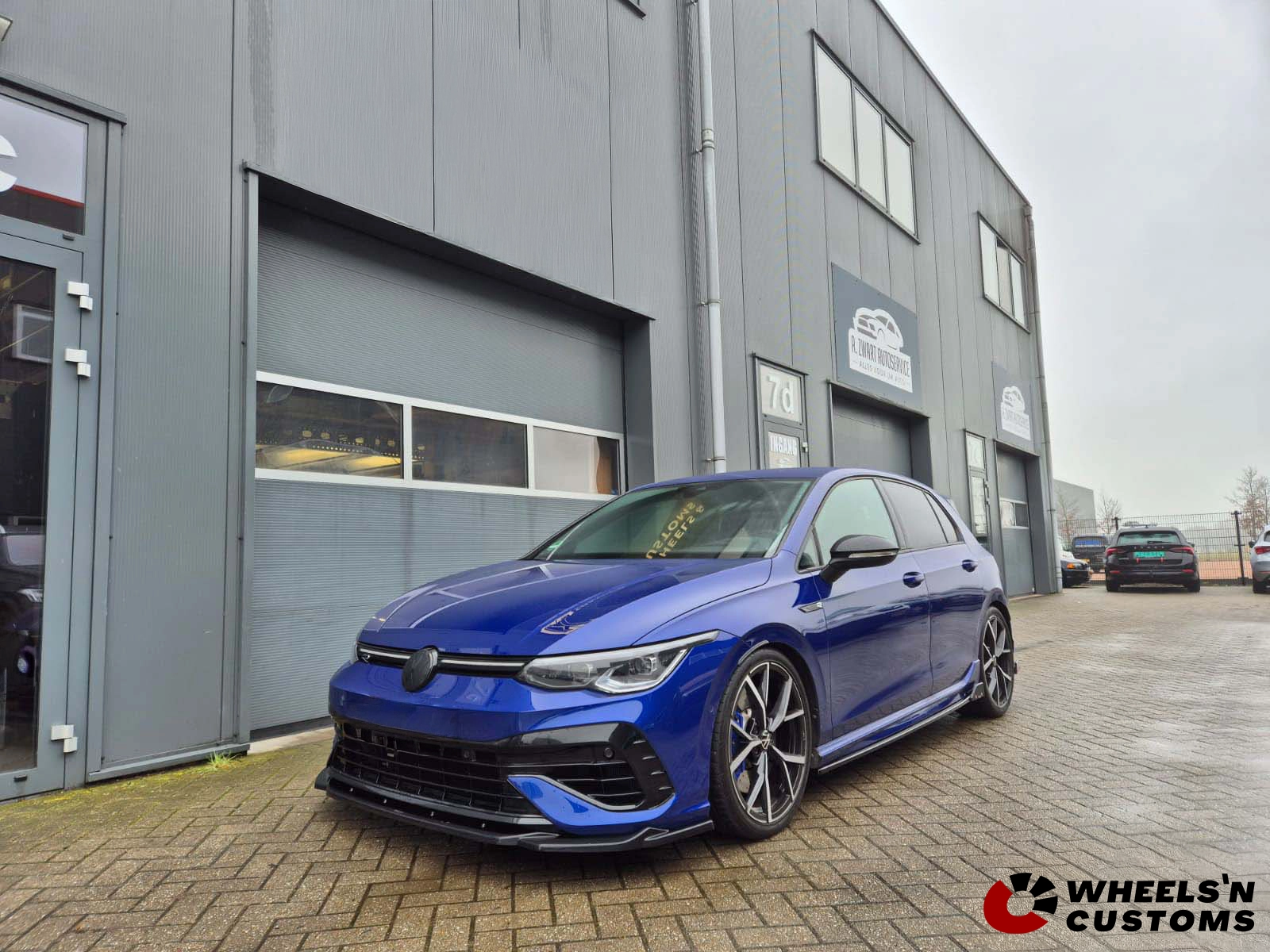 Volkswagen Golf Mk8 R - Voorzien van Maxton Design onderdelen
