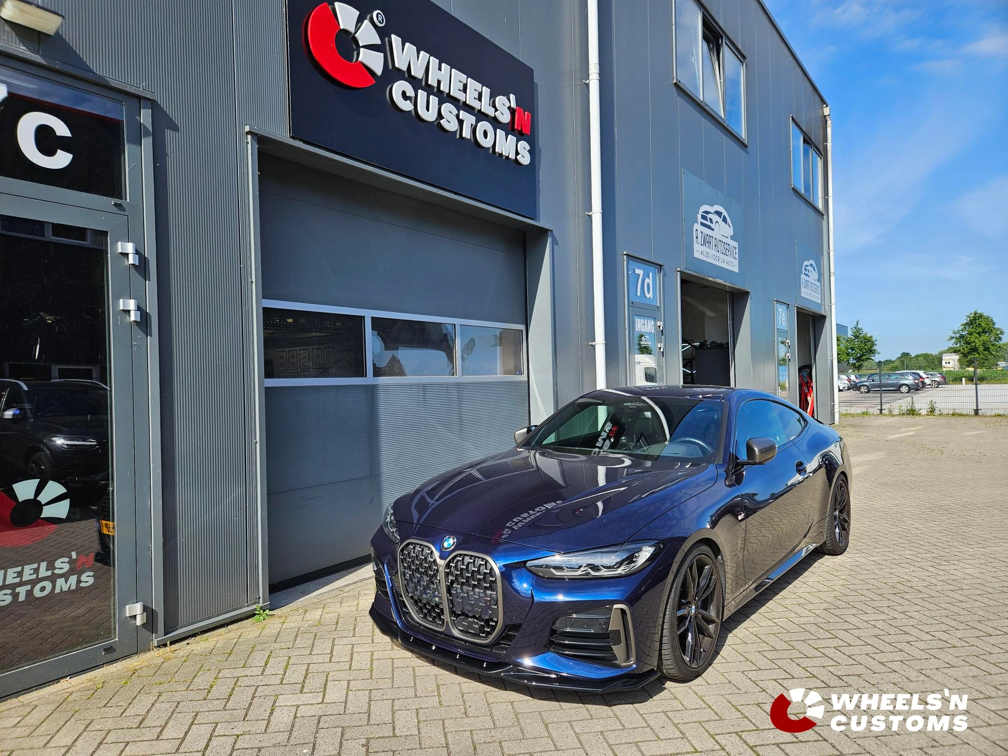 BMW 4 serie G22 voorzien van oneway  onderdelen