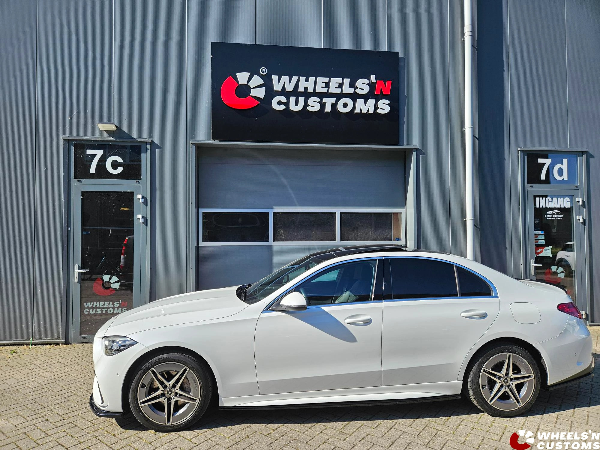 Mercedes C Klasse W206 voorzien van Maxton Design onderdelen