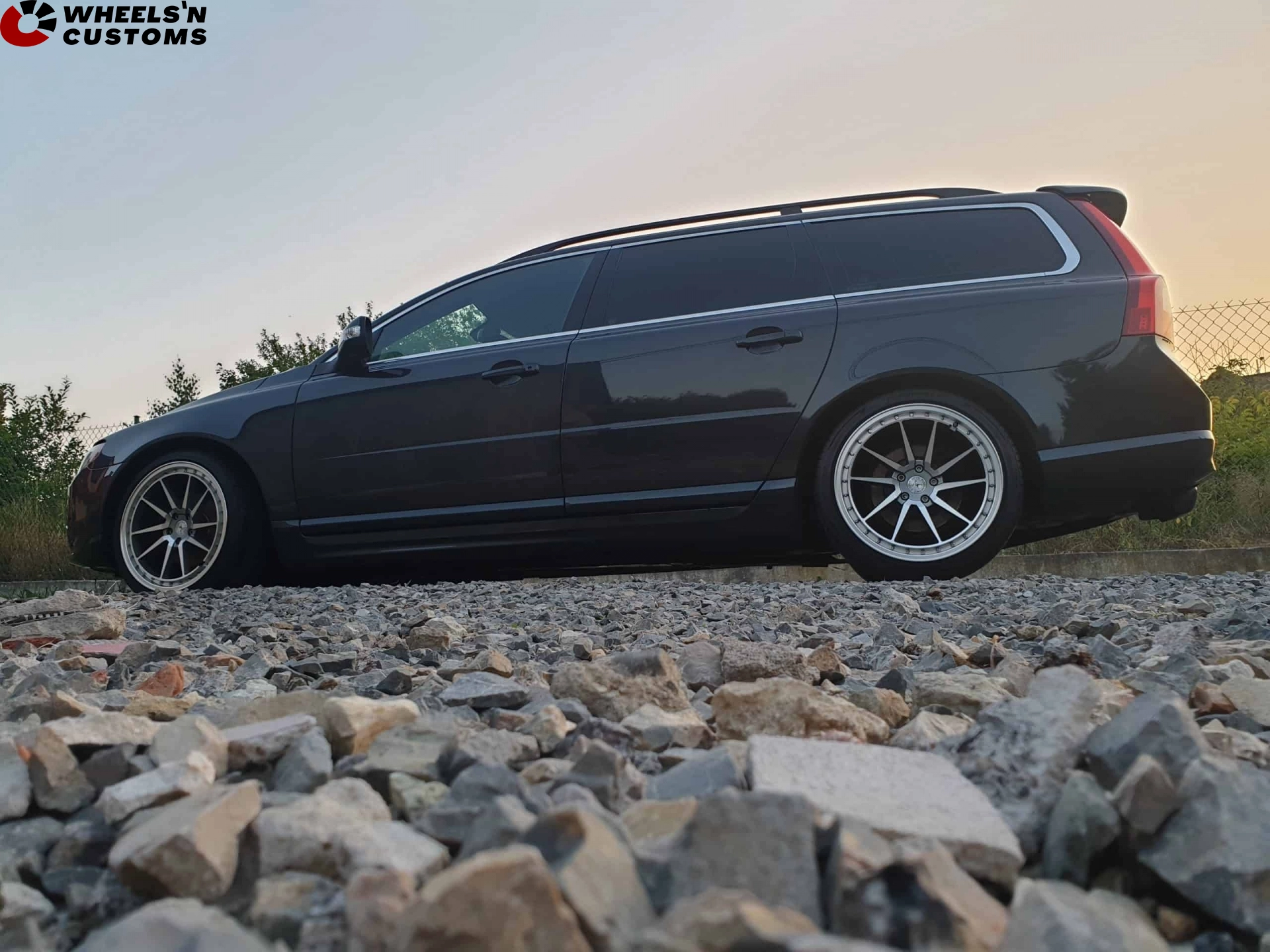 Volvo V70 - 19 inch Deepconcave breedset - 8.5J + 9.5J