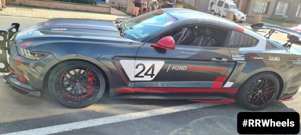 Ford Mustang - 19 inch Luistone Wheels L2100 - 8.5J ET15 + 9.5J ET10