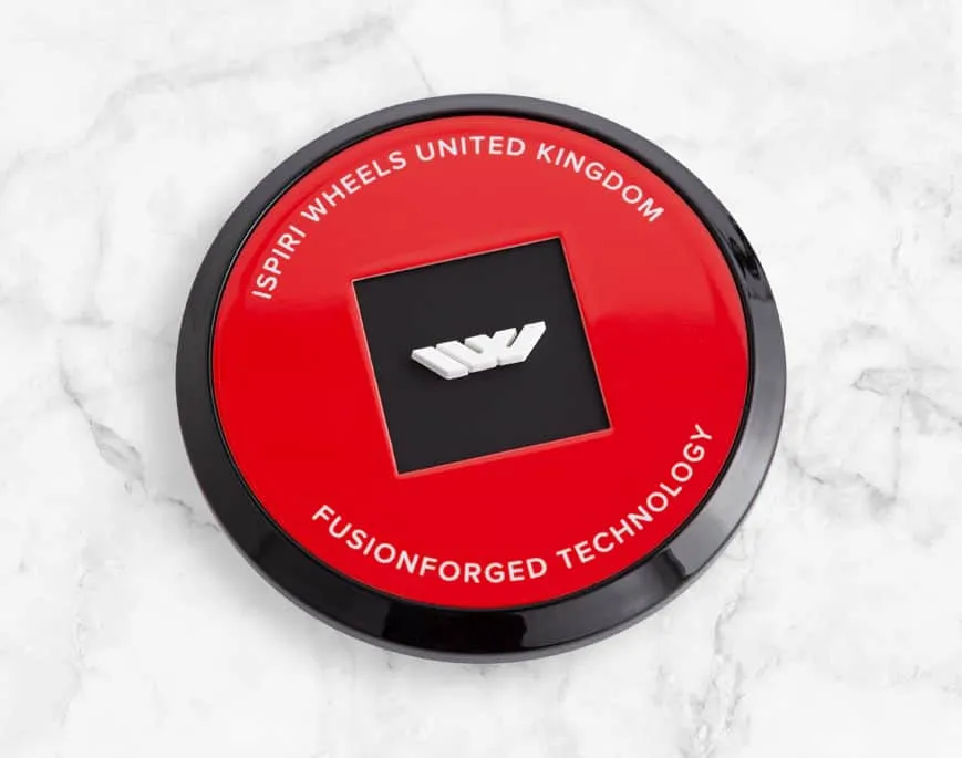 Ispiri Naafdoppen Ispiri Exclusive - Gloss Red Black Logo